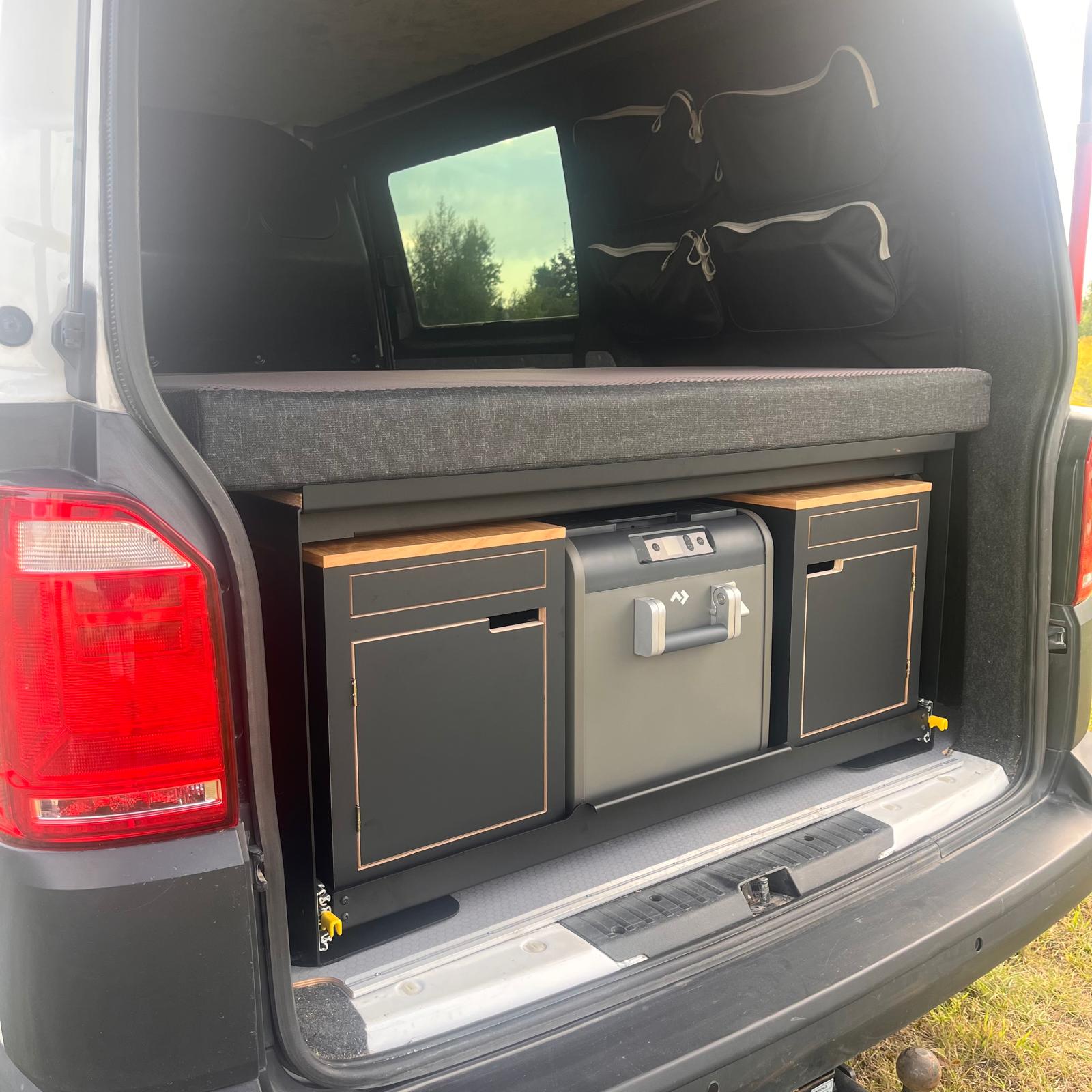 Zabudowa kempingowa do suva